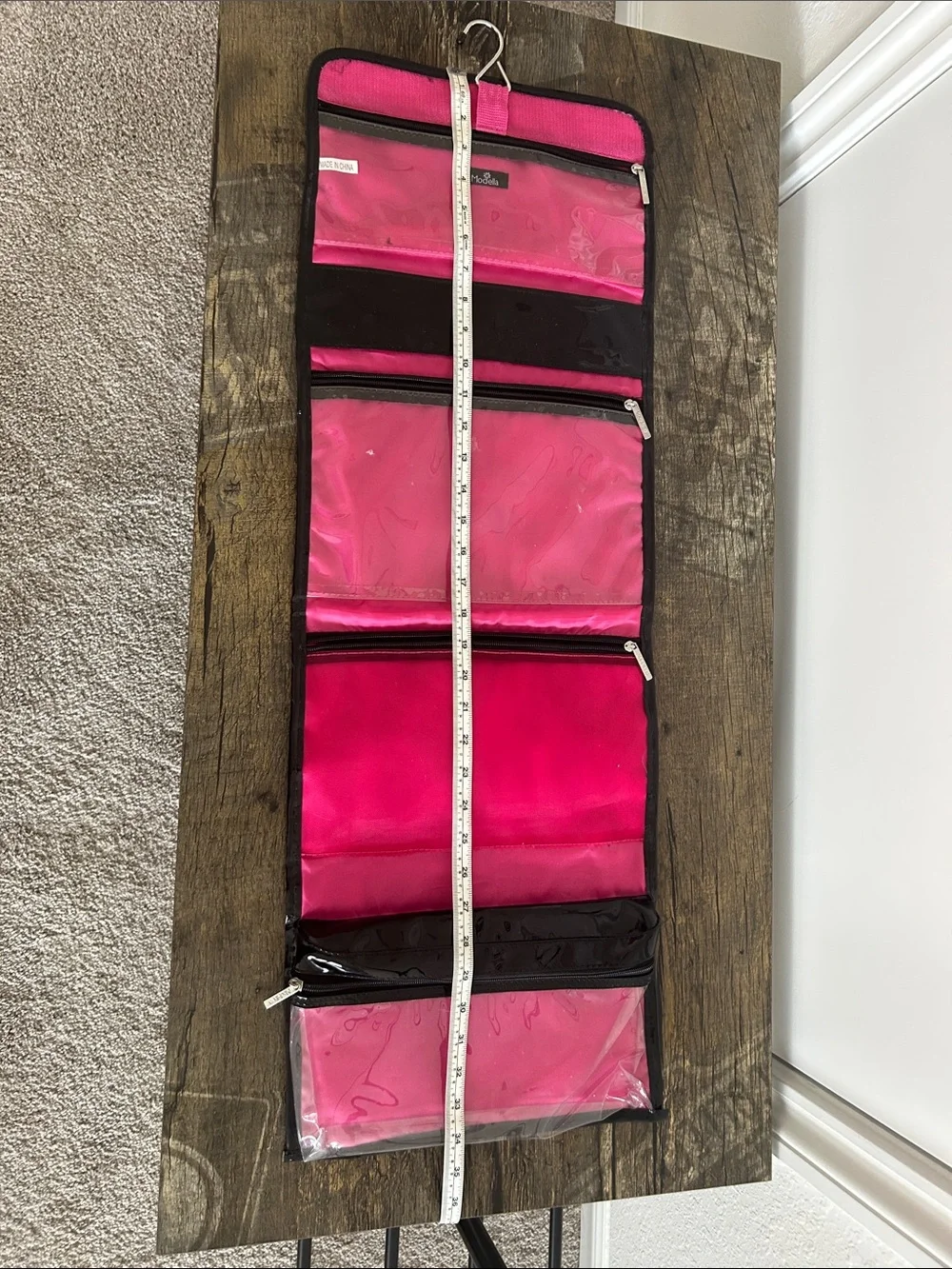 Modella compact hanging